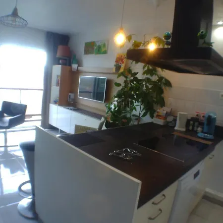 Centre 13 Quai Godefroid Kurth Pour 2 Pers A 25 Min Gare Guillemins 아파트 리에주