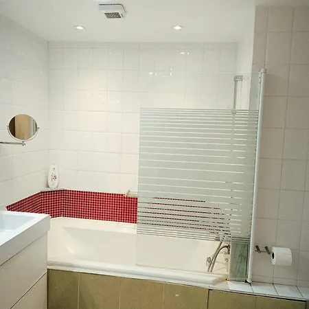 Centre 13 Quai Godefroid Kurth Pour 2 Pers A 25 Min Gare Guillemins 아파트 리에주