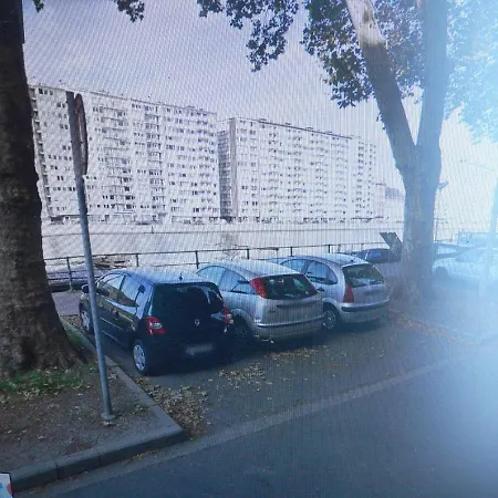 Centre 13 Quai Godefroid Kurth Pour 2 Pers A 25 Min Gare Guillemins Apartment