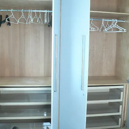 Centre 13 Quai Godefroid Kurth Pour 2 Pers A 25 Min Gare Guillemins 리에주