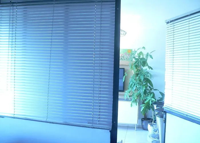 Centre 13 Quai Godefroid Kurth Pour 2 Pers A 25 Min Gare Guillemins Liège