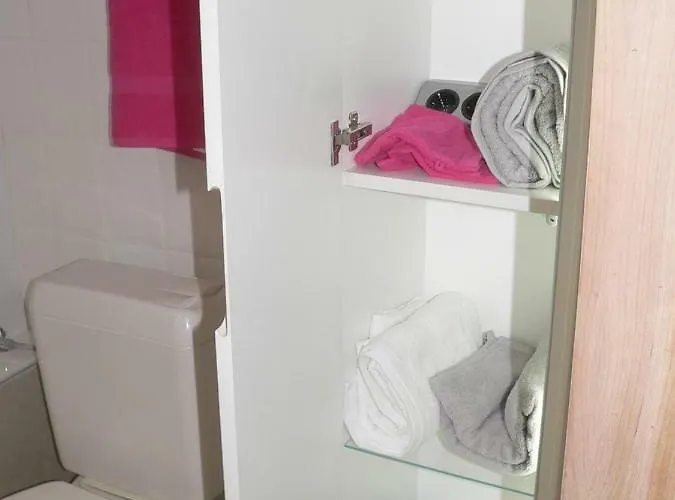 Centre 13 Quai Godefroid Kurth Pour 2 Pers A 25 Min Gare Guillemins Lägenhet